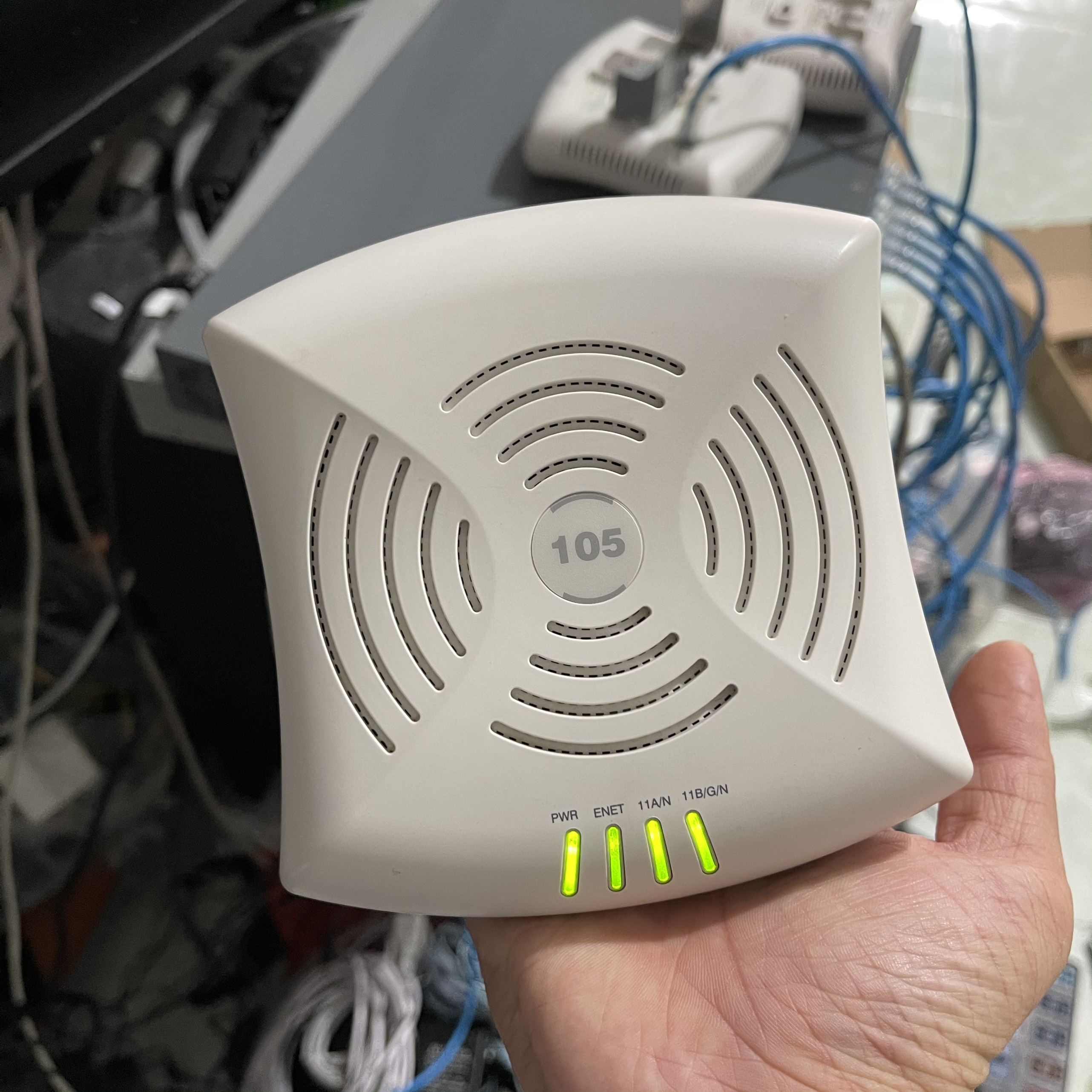 Bộ phát sóng wifi chuyên dụng aruba IAP-105 hàng qua sử dụng